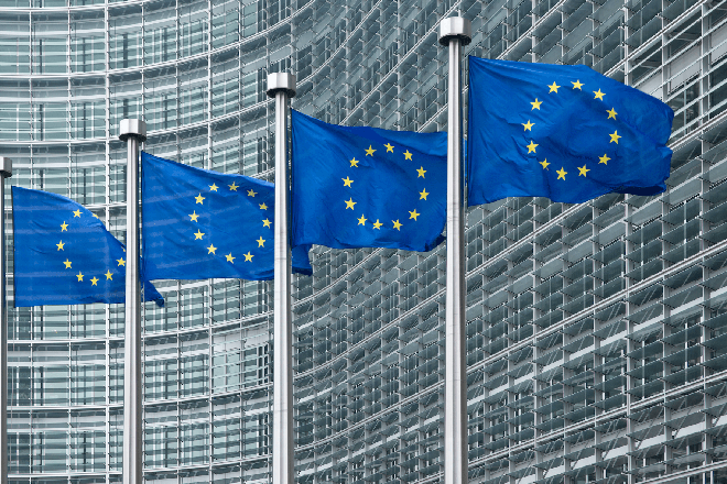  20 evropských firem vyrábějících elektrolyzéry podepsalo společnou deklaraci o navýšení výrobních kapacit