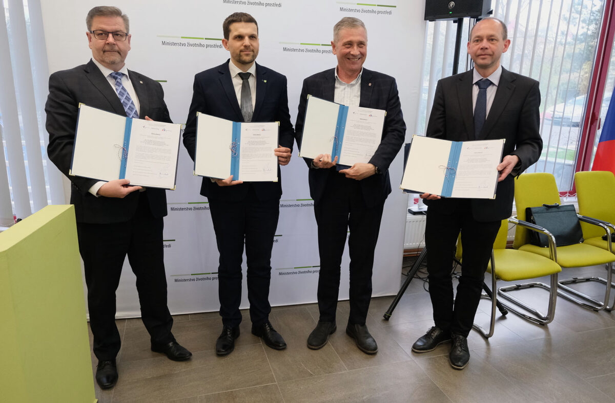 České uhelné regiony podepsaly memorandum o spolupráci k rozvoji vodíkového hospodářství