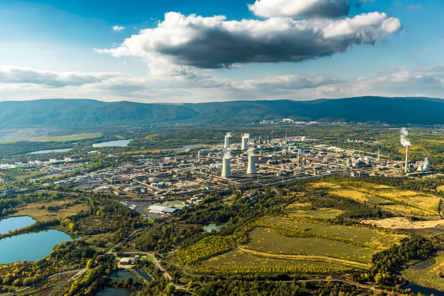 Mimořádná sektorová daň může oslabit investice do dekarbonizace výroby vodíku