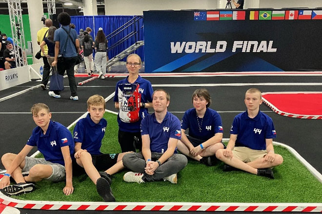 Nadace ORLEN Unipetrol podporuje vzdělávání v oblasti vodíkových technologií